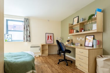 Platinum En Suite at Europa, 190 Erskine Street, City Centre, Liverpool, L61AL - Image 7